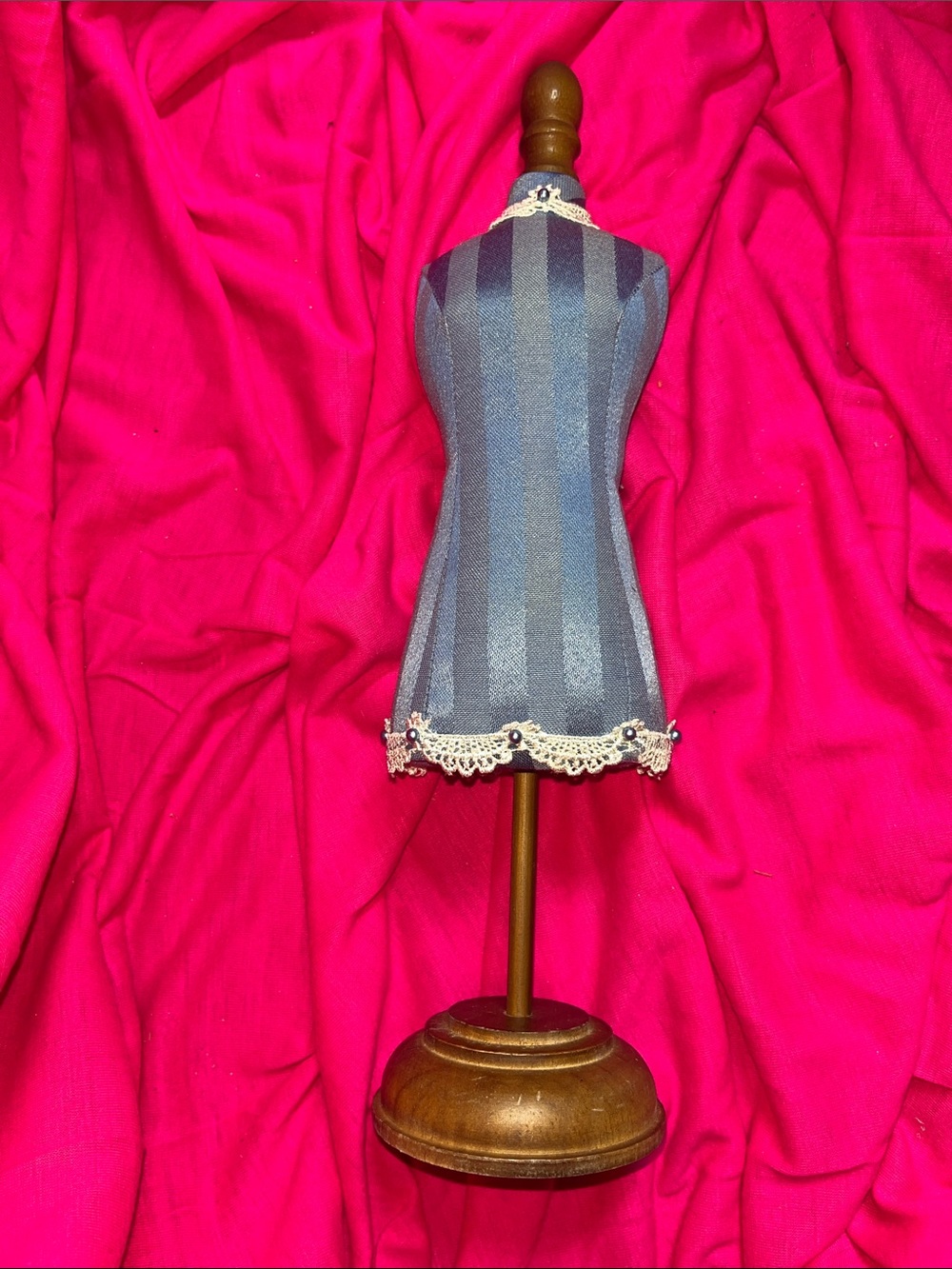 1998 Dritz Collectible Cushions Dress Form Pincushion Blue Stripe Mannequin